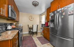 211-40 18th Ave, Bayside, NY 11360