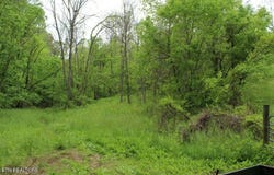 Leatherwood Rd, Sevierville, TN 37876