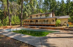 510 Thornbrook Drive, Merlin, OR 97532