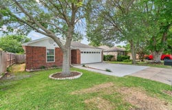 10105 Lone Eagle Drive, Fort Worth, TX 76108
