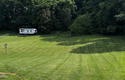 8111 Campbells Point Rd, Corryton, TN 37721
