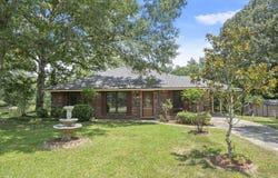 8105 Raleigh Dr, Ethel, LA 70730