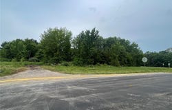 4.81 Hwy 24 and Rt. U, Paris, MO 65275