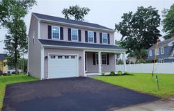 3 Sutcliffe Avenue, Lincoln, RI 02865