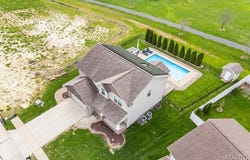 812 Bridgeway, O'Fallon, IL 62269