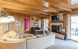 470 Juniper Avenue, Kellogg, IA 50135