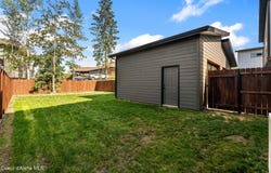 140 Carnelian Ave, Ponderay, ID 83852