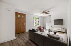 847 Killarney Dr, Castle Shannon, PA 15234