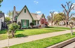 615 W Myrtle Avenue, Visalia, CA 93277