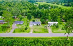 3039 Albany Ave, Waycross, GA 31503