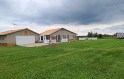 27448 52 Highway, Guttenberg, IA 52052