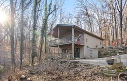 207  Tanglewood Dr, Cadiz, KY 42211