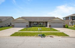 318 Lynnes Way, Lowell, IN 46356