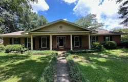 4080 Main Street, Millbrook, AL 36054