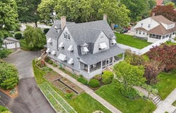 59 Woodland Road, Woonsocket, RI 02895