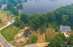 9696 10 Mile Road NE, Rockford, MI 49341