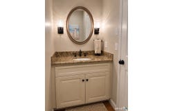 18 Founders Village, Clinton, CT 06413