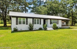 2395 Nc-210, Garland, NC 28441