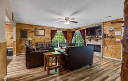 1430 Am King Way, Sevierville, TN 37876