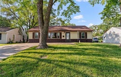 604 66th Terrace, Gladstone, MO 64118