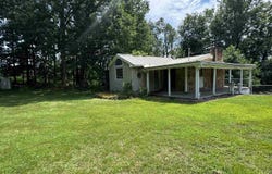 100 Dee Street, Fairmont, WV 26554