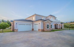 4 Aztec Lane, Ransom Canyon, TX 79366