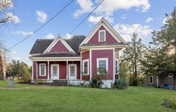 406 E Livingston, San Augustine, TX 75972