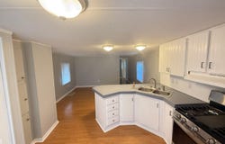 2993 Curtis Street, Des Plaines, IL 60018