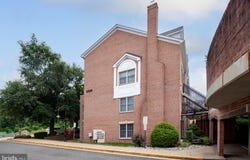 6908 FAIRFAX DRIVE, ARLINGTON, VA 22213