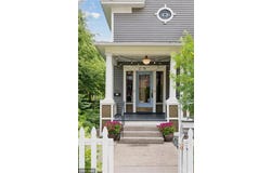 76 Western Avenue N, Saint Paul, MN 55102