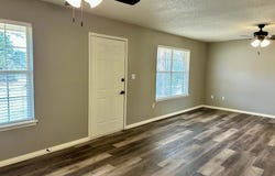 300 Northcutt St, Linden, TX 75563