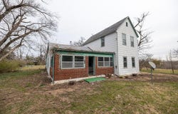2216 E Ford, Valley Center, KS 67147