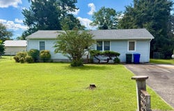 2802 Easy Street, Newport, NC 28570