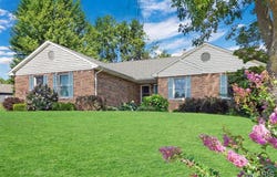 8 Grayson Ridge Drive, Washington, MO 63090