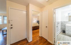 132 The Orchard, East Windsor, NJ 08512