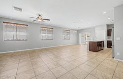 11773 W CHASE Lane, Avondale, AZ 85323