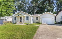 2819 E Wood Street, Decatur, IL 62521