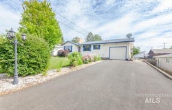 404 Linden Dr, Lewiston, ID 83501