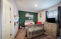 6012 Esmerelda, Bakersfield, CA 93313