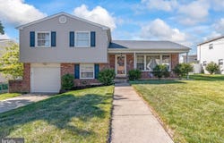 12 COLGATE DRIVE, CHERRY HILL, NJ 08034