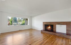 881 LINN AVE, Oregon City, OR 97045