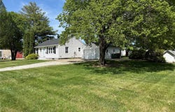 223 N 8th Street, Winterset, IA 50273