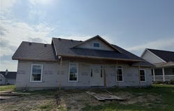 1212 S Walnut Street, Cameron, MO 64429