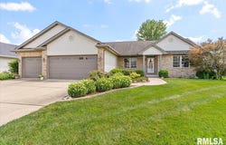 336 Hershiser Lane, Chatham, IL 62629