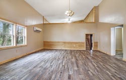 452 White Oak St, Jamestown, TN 38556