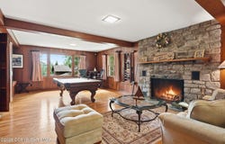 128 Crest Drive, Lake Harmony, PA 18624