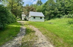 255 Swanzey Lake Road, Swanzey, NH 03446