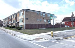 6420 W Gunnison Street, Harwood Heights, IL 60706