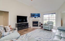 2901 Village Circle, Ocean Springs, MS 39564