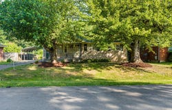 4310 Raven Ridge Dr., Louisville, KY 40216